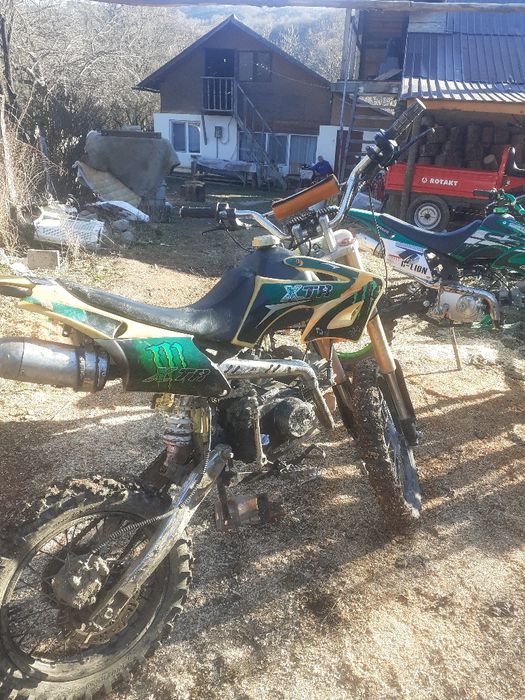 Vînd moto cross 125cc XTR