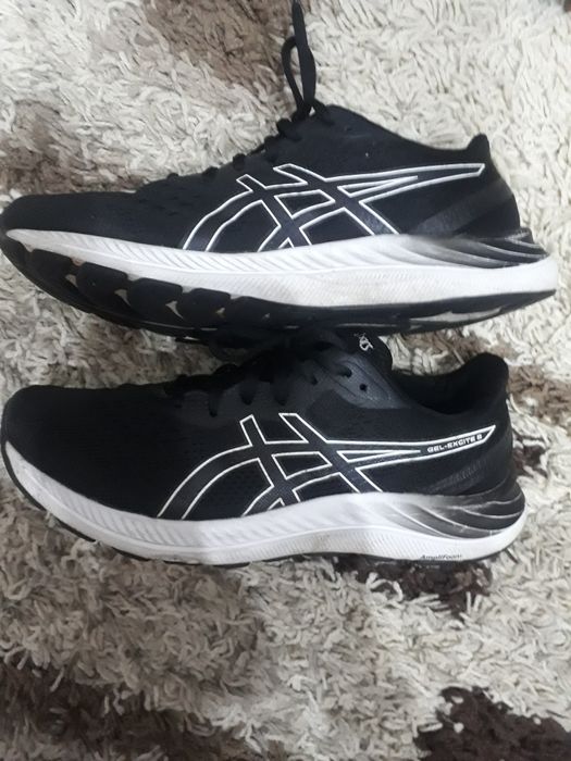 Красовки "Asics"