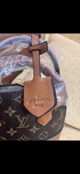 Geanta Loui mica noua