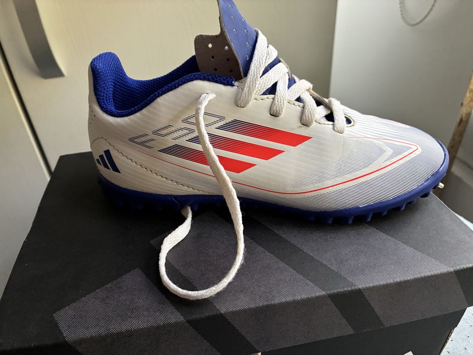 Ghete fotbal sintetic