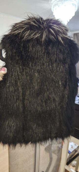 Vesta blanita neagra M