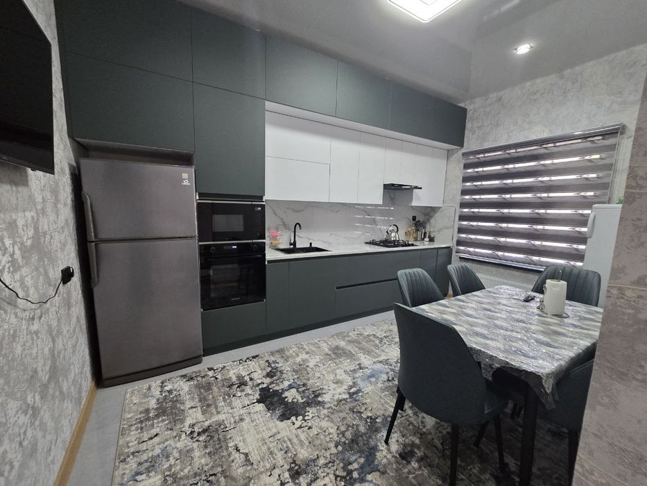 Ховли сотилади Назарбе текстильнида