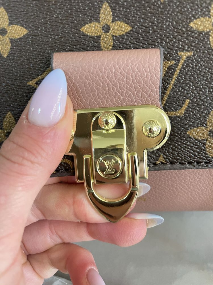 Чанти Louis Vuitton