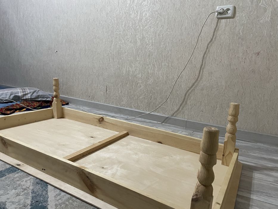 Стол новый 1,5 метр