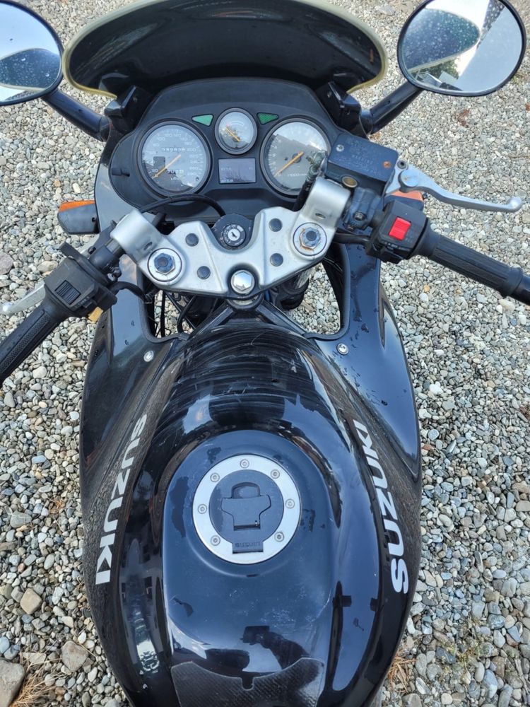 Suzuki GSX 750 An Fabricatie 1994