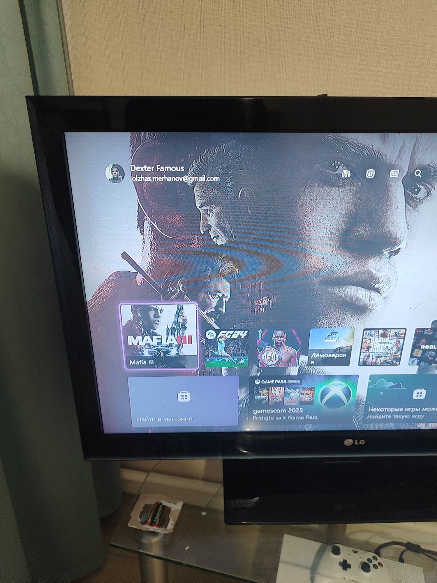 Продам X Box One