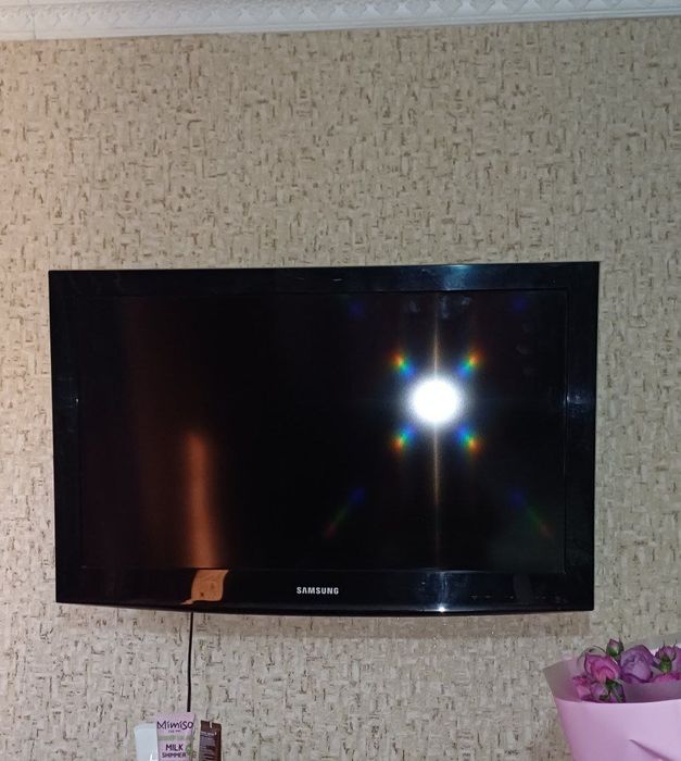 Продаётся телевизор