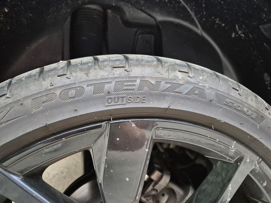 Anvelope vara  225/40R19