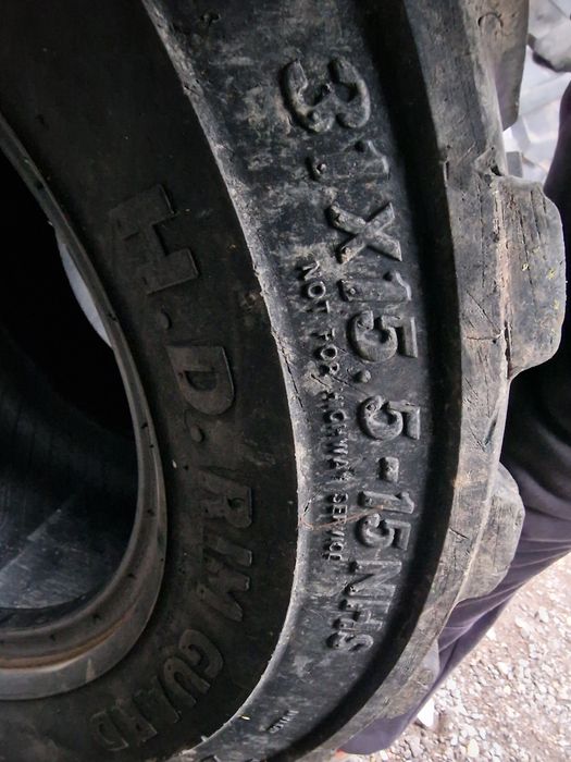 Anvelope bobcat 31×15.5-15 marca BKT