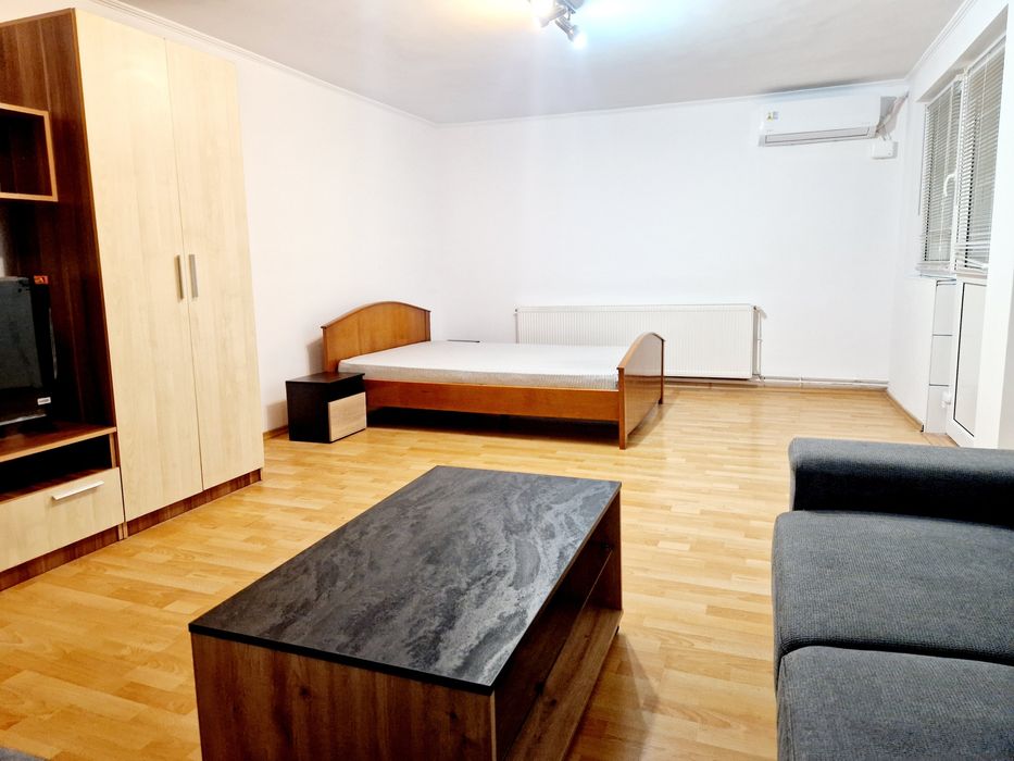 2 camere, 58 mp, DECOMANDAT, 3 min Metrou 1 Mai, vilă, parcare,.