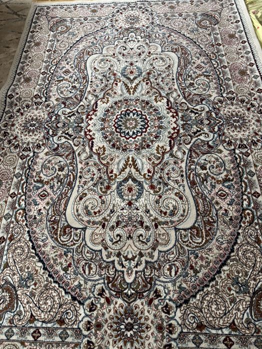 Качественный ковер б/у