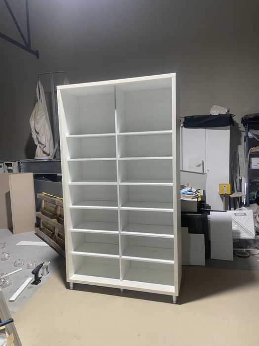 Vand  pantofar cu usi  mdf culisante nou dimensiune 2350  450. 1300