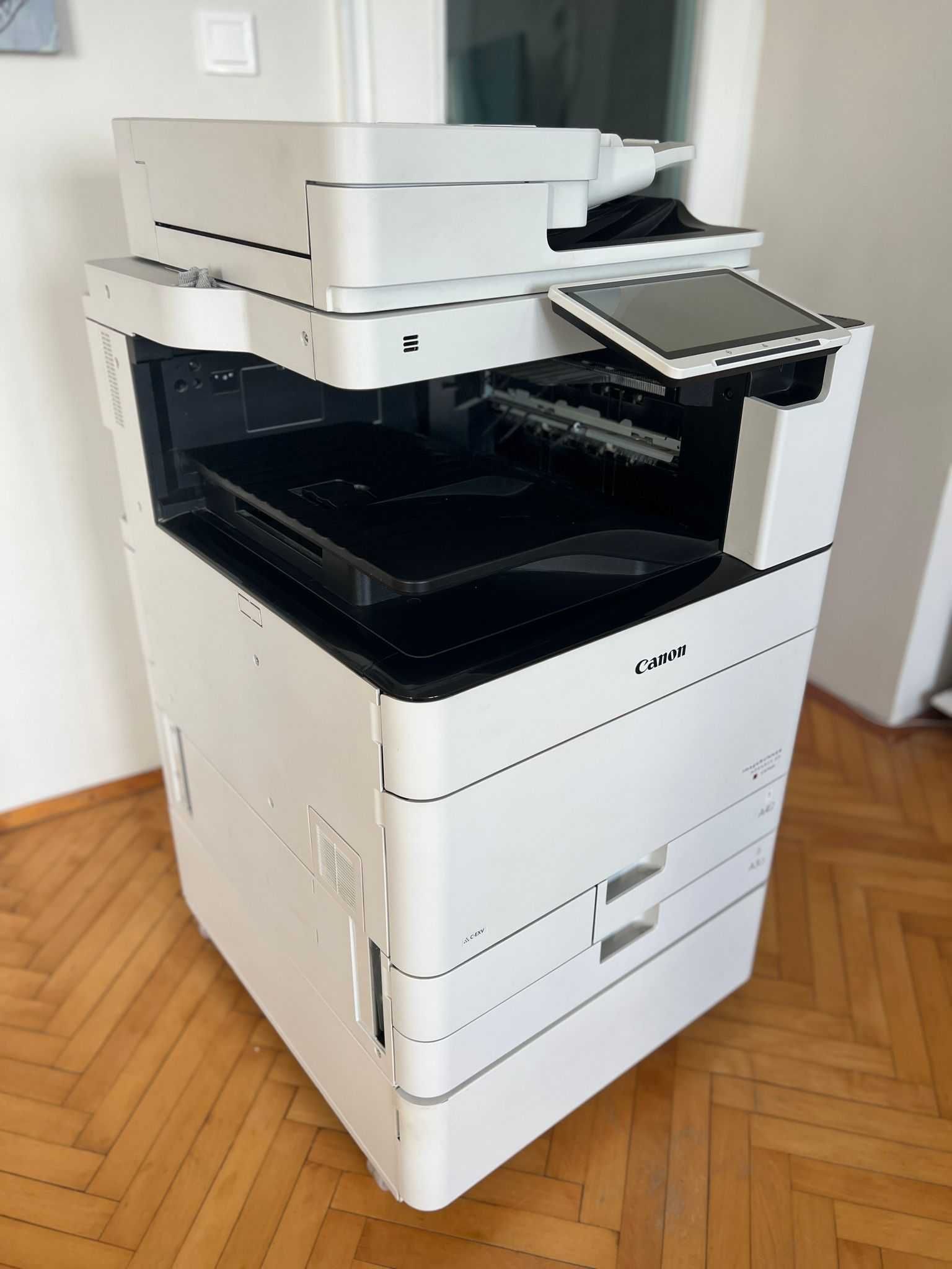 Canon ImageRUNNER ADVANCE DX c5740i