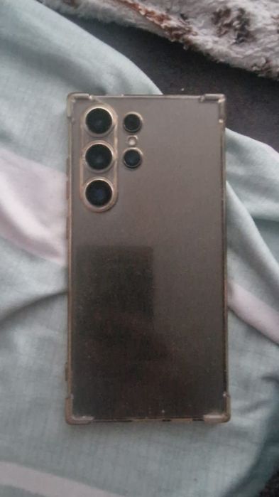 Samsung s24 Ultra  на 256гб