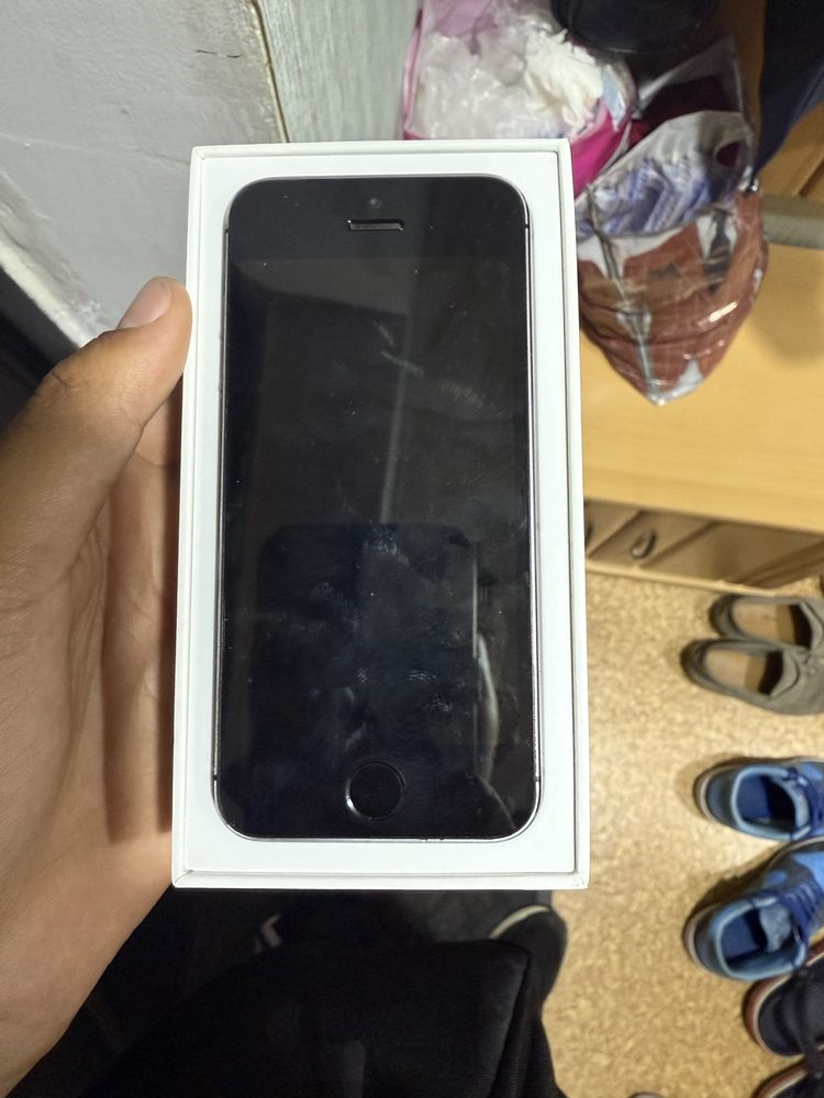 Продам айфон 5s в рабочем состояние