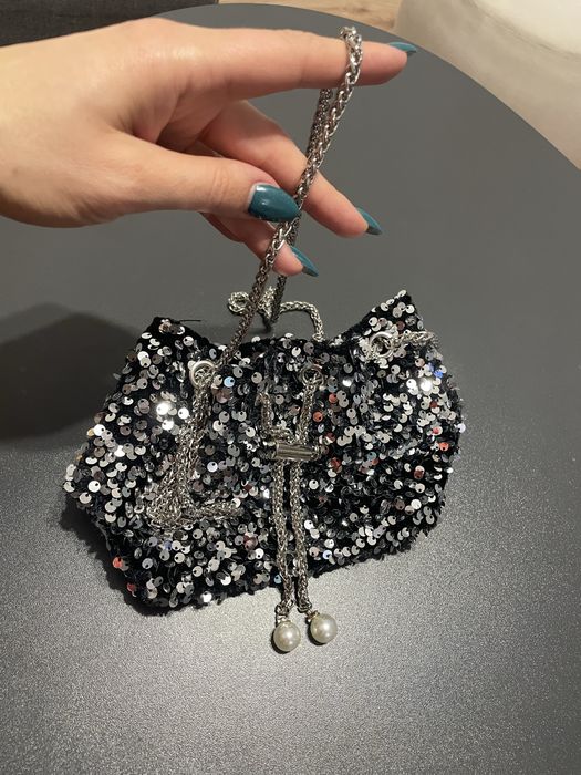 Малка парти чанта