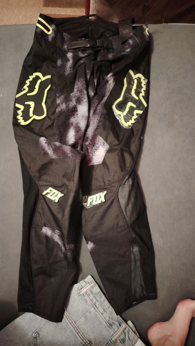 Мотоштаны новые... Размер 34.