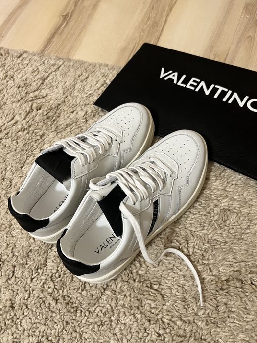Дамски сникърси Valentino - 38 и 39 номер
