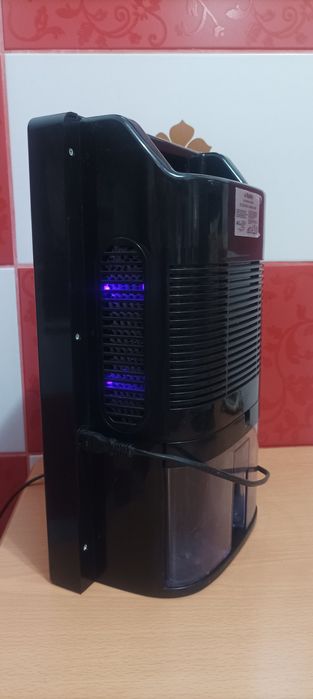 Dezumidificator și purificator