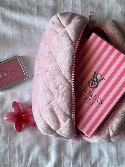 Картодържател/картхолдер Victoria’s Secret