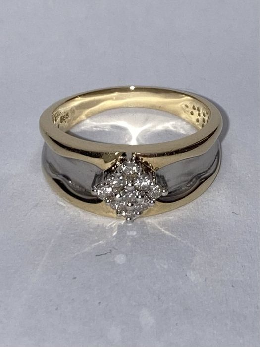 Inel aur cu diamante 0.25ct