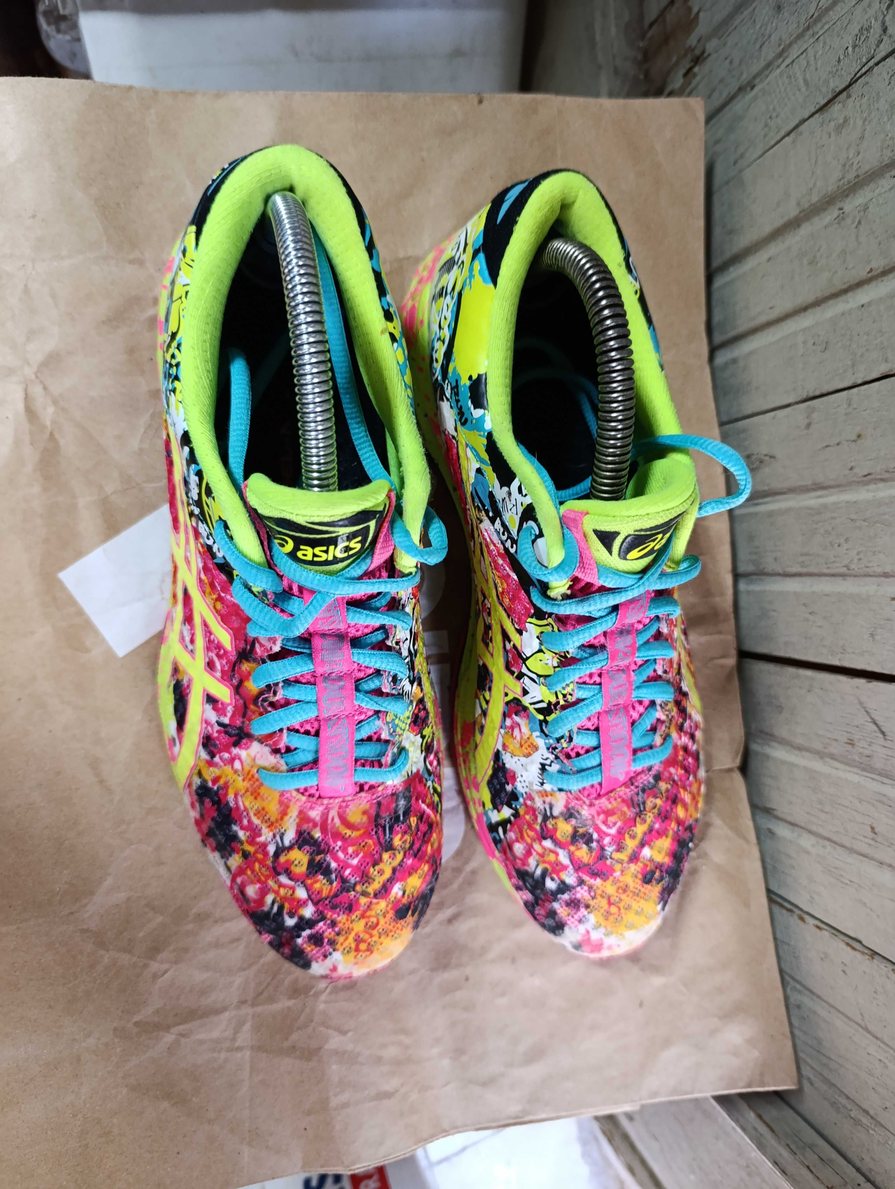 ''Asics Gel-Noosa Tri 11''оригинални маратонки 41.5 номер