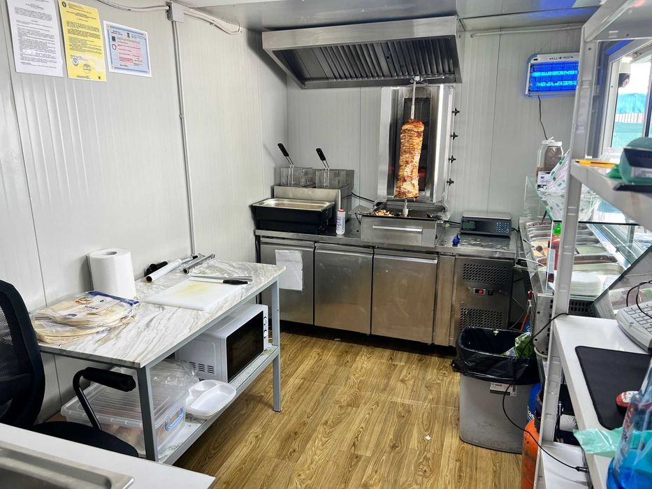 FastFood/Shaormerie funcțională, totul inclus –La Cheie, DN1A Cornești