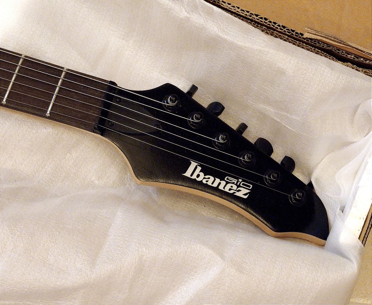 Электро гитара Ibanez