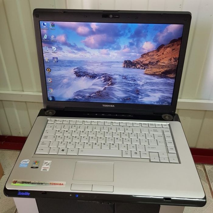 Продам ноутбук тошиба