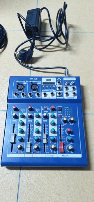 Аудио смесител с Bluetooth