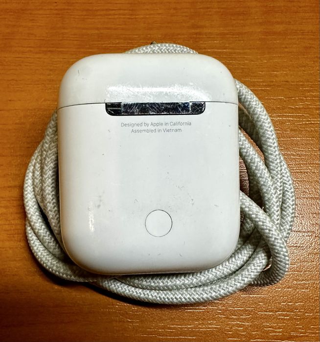 Vand urgent Apple AirPods 2 imprcabile