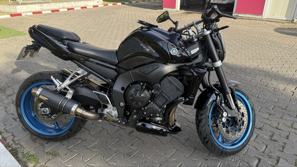 Vand Yamaha FZ1 Naked