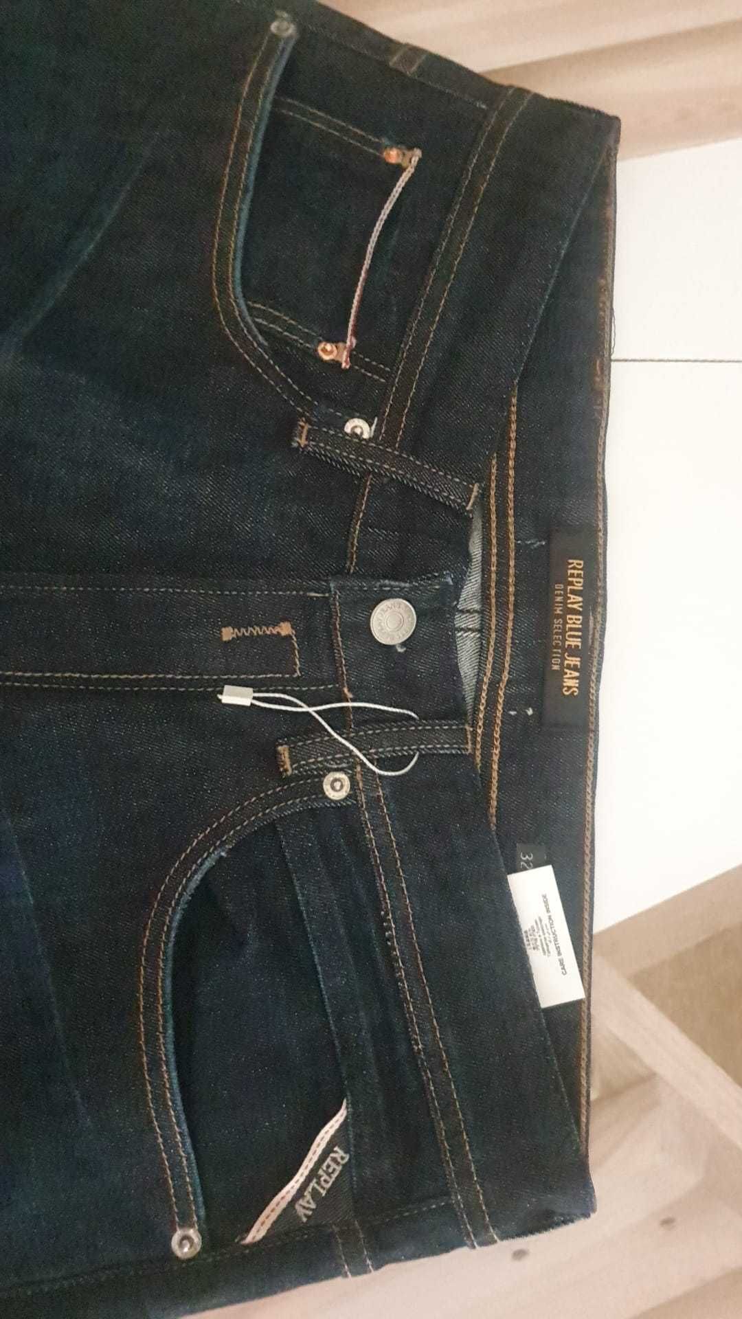 Vand blugi barbat Replay Jeans masura W30 / L32 originali noi.