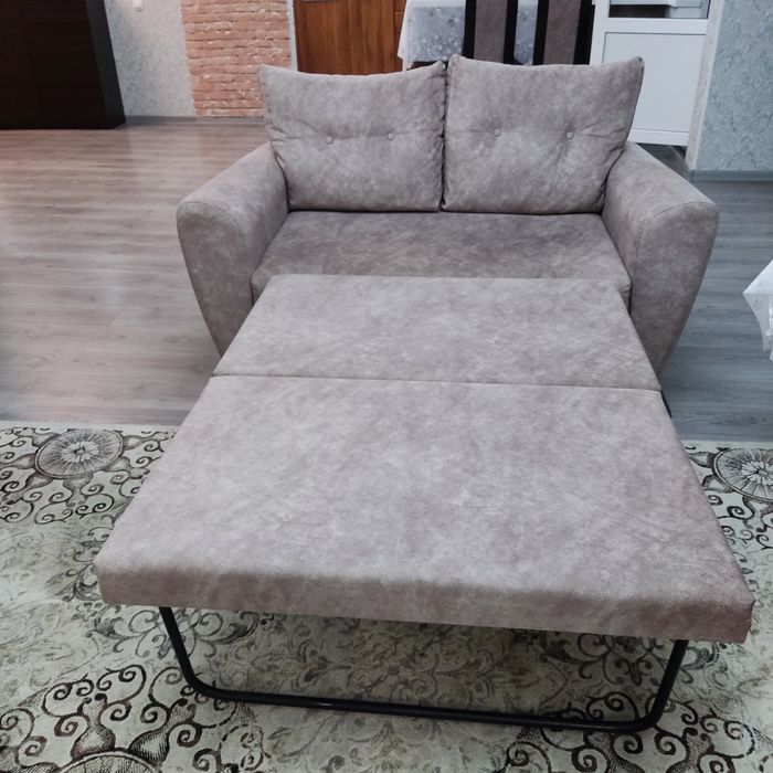 Продаётся два комплекта дивана с креслом