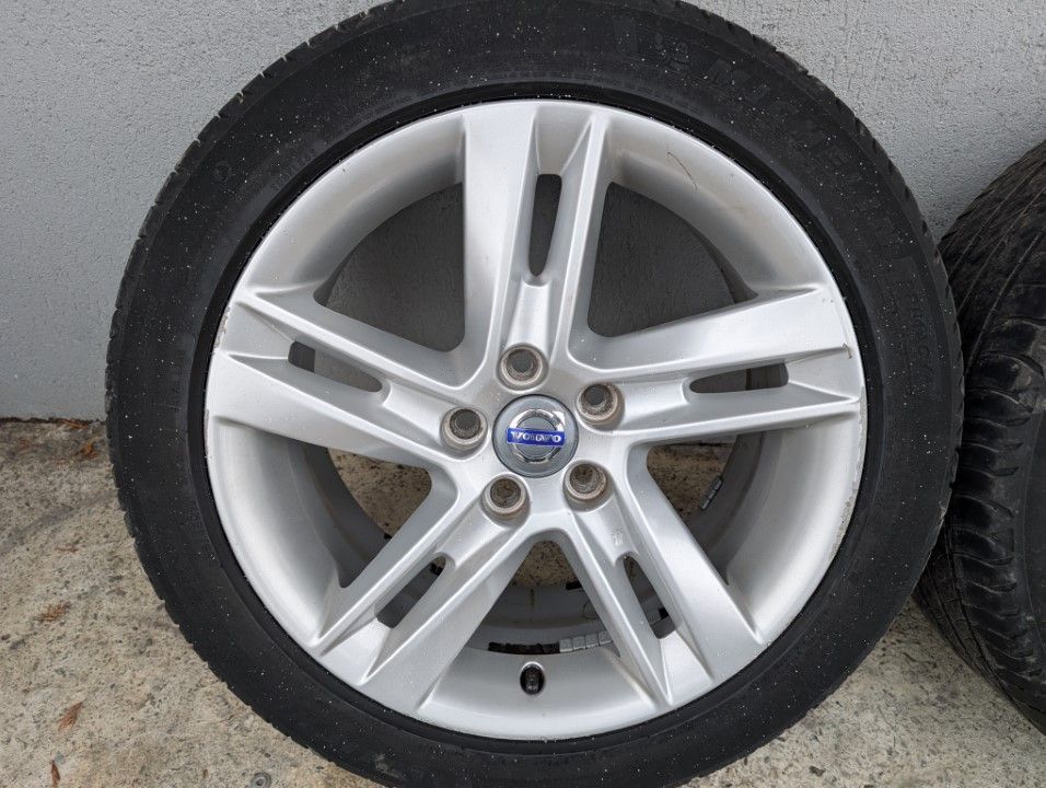 Jante SADIA 17" Volvo S60 V60 S80 V70 S40 V40 V50 C30 C70 XC70 Michelin 31381412