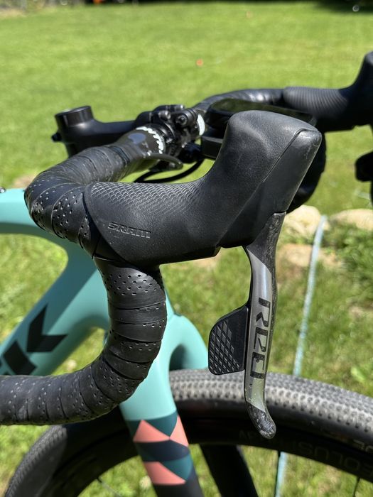 Bicicleta Gravel Trek Checkpoint SLR 9 eTap Axs 2024 Carbon 7,9kg