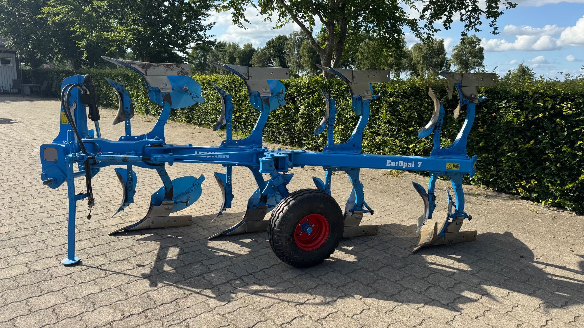 Lemken Europal 7. Case Puma. John Deere, Belarus tortadi