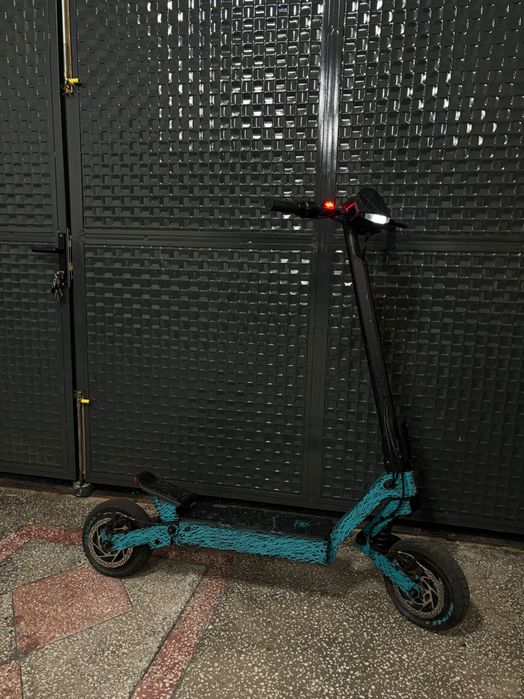 Vând kukirin g2 2025