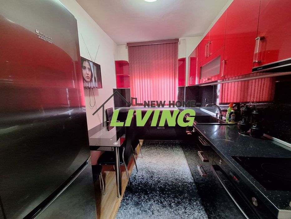 Продава се Тристаен апартамент в Пловдив, Тракия - 68 кв.м за 1883 €/кв.м - Снимка #2