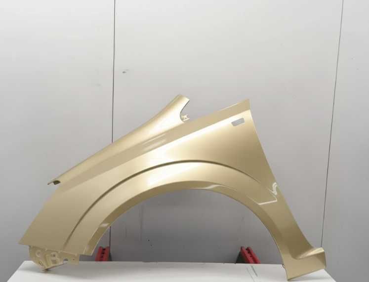 Aripa Fata Stanga Opel Zafira B An 2005-2012 (Z167 (Auriu))