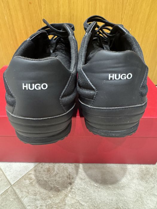 Сникърси Hugo Matrix