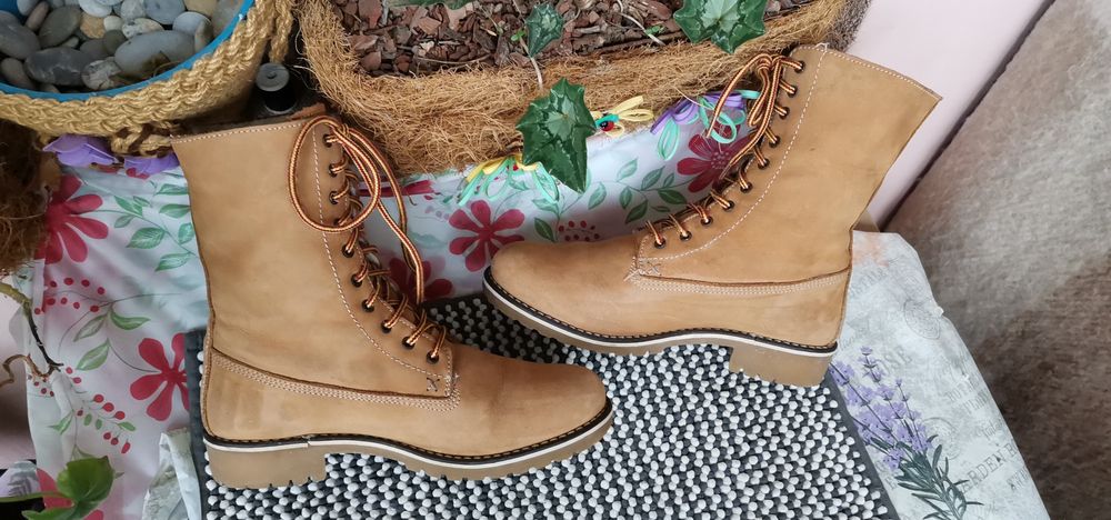 Ботуши от естествена кожа 41н.