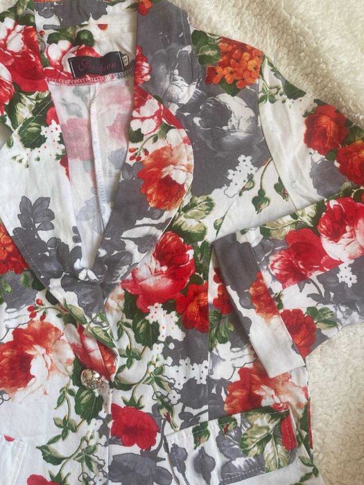 Модный костюм- блазер