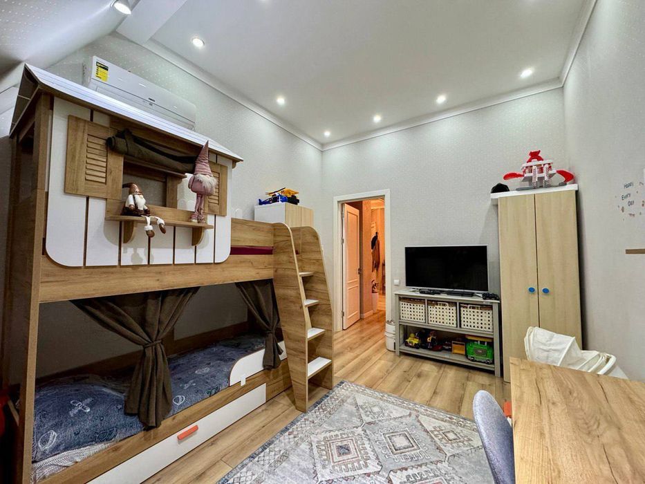 Продам 4/6/6 155м2 в ЖК "Вентум Плаза" на ул. А. Каххара