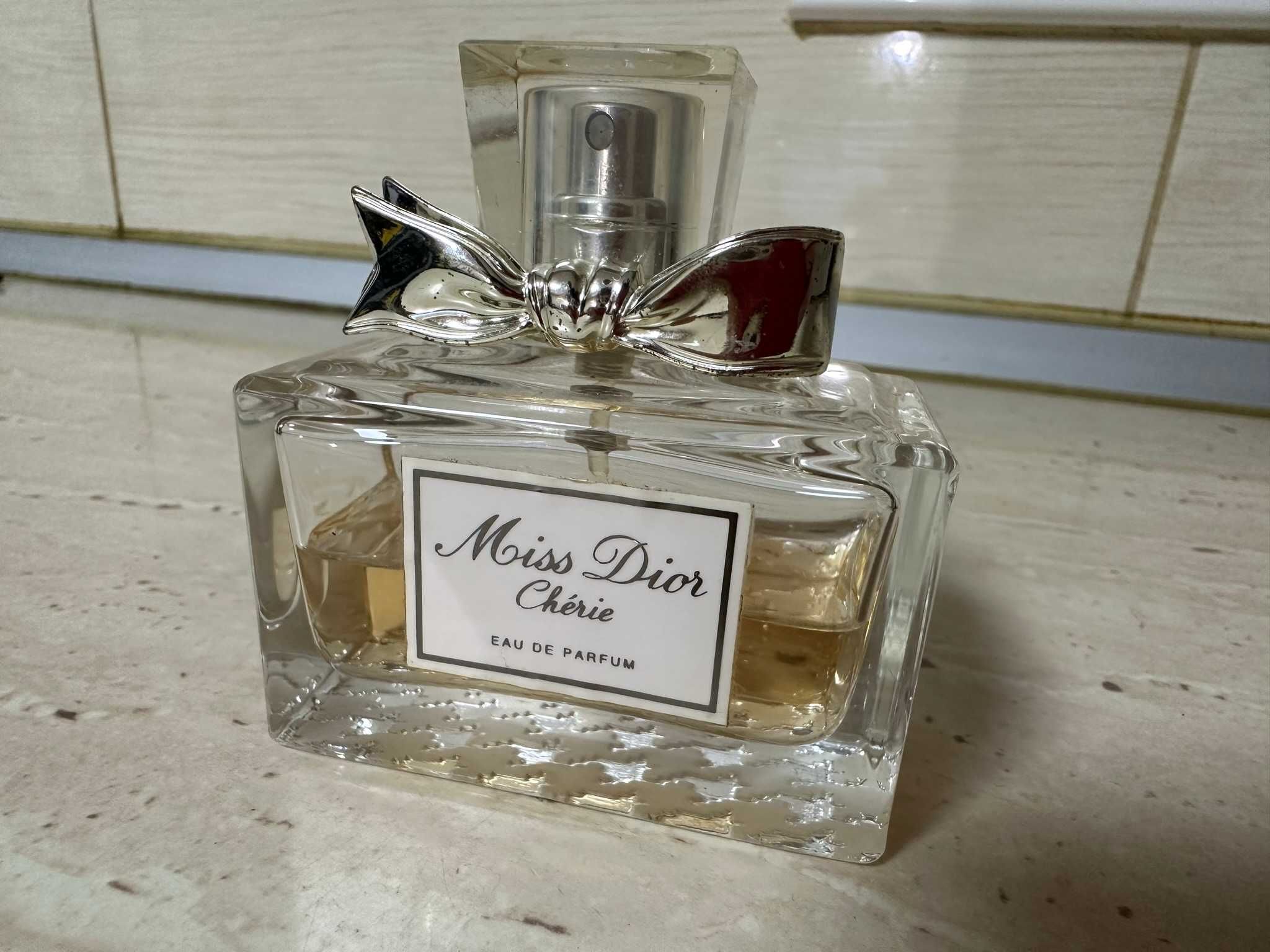 apa de parfum miss dior cherie 50ml  cod 8q82 an 2018