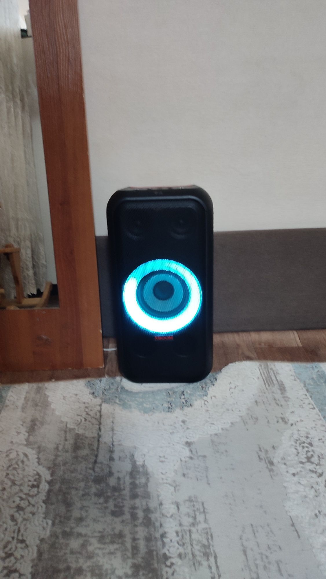 Колонка XBOOM  черная
