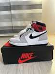Оригинални Nike Air Jordan 1 Retro High Smoke Grey,размер 41