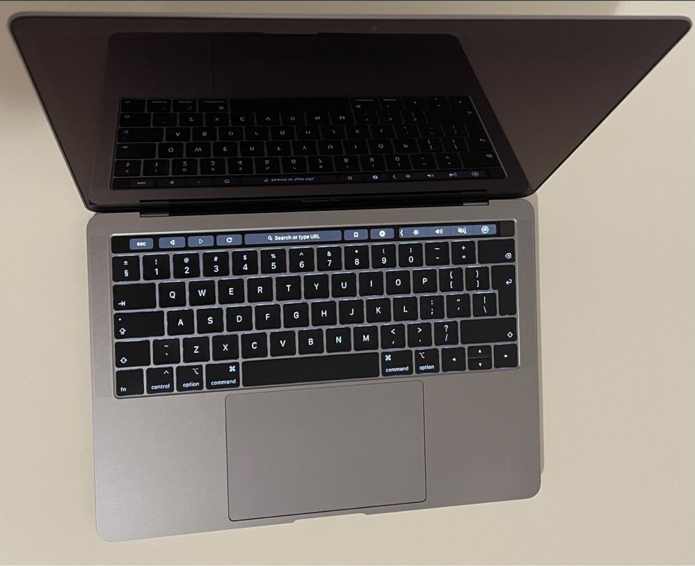 Vand MacBook PRO(Touchbar)