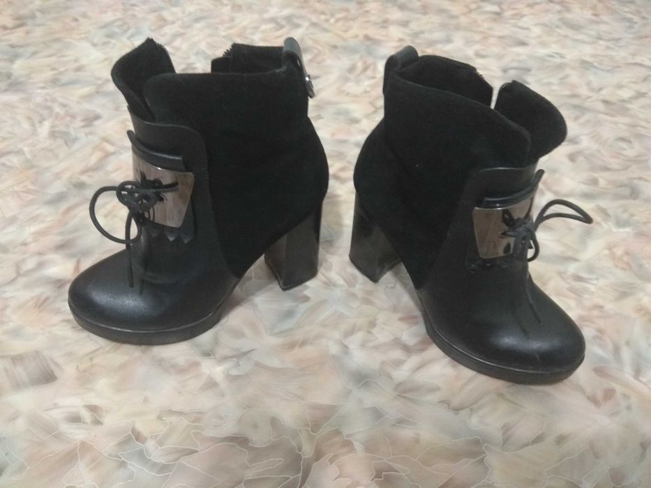 Демисезонная женская обувь 33р.