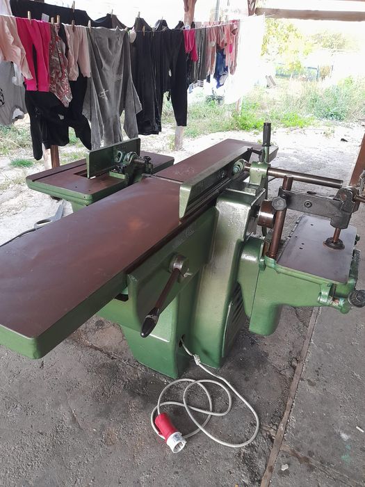 Combinata tâmplărie  abric